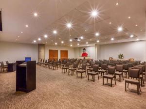 Área de negócios e/ou sala de conferências em Pullman Lima San Isidro