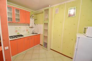 Kuchyňa alebo kuchynka v ubytovaní Apartment Style on Sobornaya Street