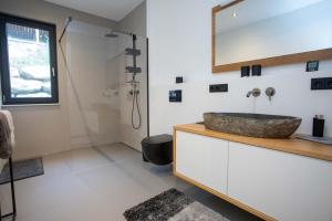 Ένα μπάνιο στο Ferienwohnung Omas Rhön-Garten