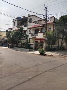 Clădirea în care este situat/ăcamera de închiriat