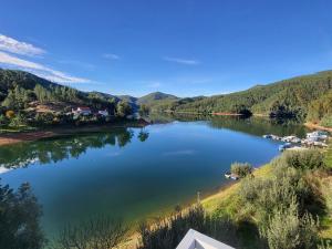 Loodusmaastik villa lähedal