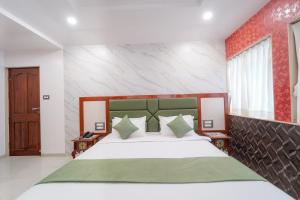 Postel nebo postele na pokoji v ubytování Hotel Bright Star