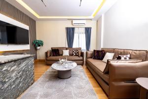 Posezení v ubytování Ritz Hotel Juba + 25 fotografií