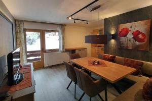 A television and/or entertainment centre at Haus Enzian