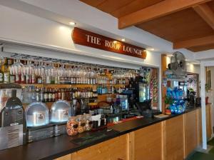 賽瑞沃拉酒店酒吧或休息區