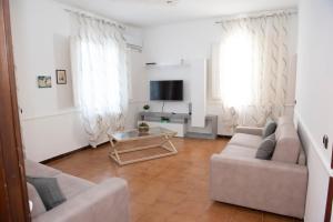 Χώρος καθιστικού στο Tonia's mansion