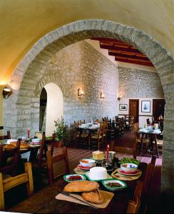 Restoran atau tempat lain untuk makan di Agriturismo Monaco Di Mezzo