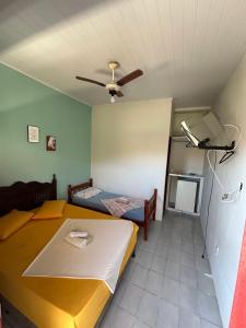 Postel nebo postele na pokoji v ubytování Pousada Alcobaça