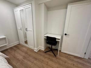 Φωτογραφία από το άλμπουμ του Cozy home away from home σε Pickering