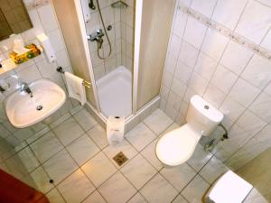 Koupelna v ubytování Hotel Baross