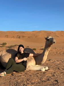 Al WāşilにあるGolden dune Bedouin campのギャラリーの写真 +51枚の写真