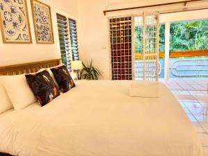 Voodi või voodid majutusasutuse The Garvey Grove - Domain Suva - a Kidsfirst Apartments Standalone Home toas