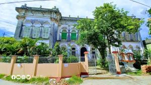 Zahrada ubytování Dhanyakuria Sawoo Rajbari