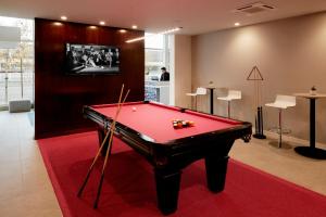 Biliár nebo kulečník v ubytování Hotel Lucent