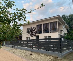 Budova, v ktorej sa apartmán nachádza