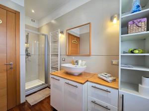 Ένα μπάνιο στο Bed and Breakfast Villa Sofia +35 φωτογραφίες