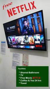 TV in/ali zabaviščno središče v nastanitvi Moshi Moshi