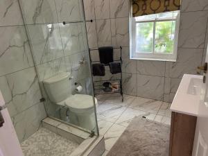 Ένα μπάνιο στο Mont Vue Manor - guesthouse