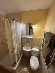 Koupelna v ubytování Hotel Talsi