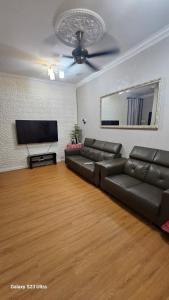 TV a/nebo společenská místnost v ubytování Maisarah Homestay Melaka, Islamic Home in Melaka