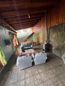 Gallery image of Hostal del Carmen Pucon in Pucón +9 photos