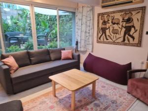 Część wypoczynkowa w obiekcie המקום של אמי Emmys Place