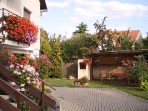 Vonkajšia záhrada v ubytovaní Apartment Za Poštou