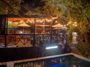 Πισίνα στο ή κοντά στο Kruger Maroela Lodge