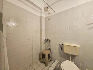 Phòng tắm tại Niki Hotel Paralia +32 ảnh