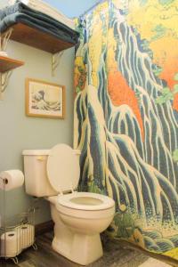 Et badeværelse på Bayfront Getaway