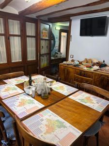 TV a/nebo společenská místnost v ubytování Hotel Casa de la Fuente