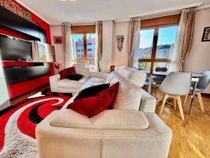 TV a/nebo společenská místnost v ubytování Casa Nerai Apartamento