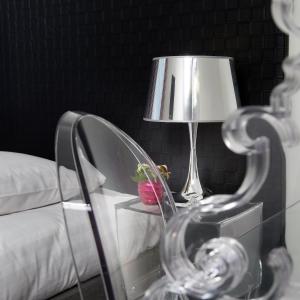 Uma área de estar em Hotel Suisse