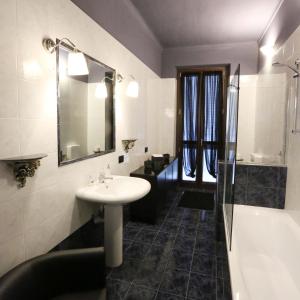 Ένα μπάνιο στο Casa del Fotografo