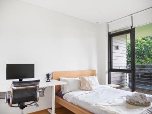 Fotografie z fotogalerie ubytování Modern Split Level 2Bed with Pool v destinaci Sydney
