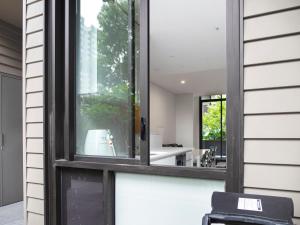 Fotografie z fotogalerie ubytování Modern Split Level 2Bed with Pool v destinaci Sydney