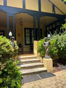 Leura's Magical Manderley的门面或入口