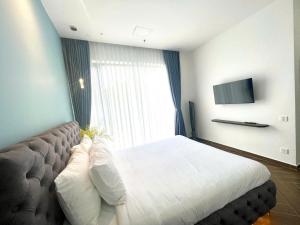 Televisyen dan/atau pusat hiburan di Sky View Memory Inn