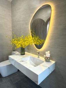 Bilik mandi di Sky View Memory Inn