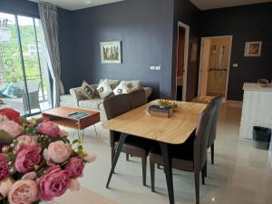 Гостиная зона в Klong Muang Beach Apartment