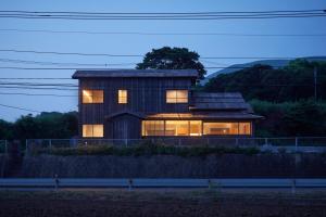 El edificio en el que está la villa