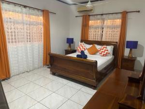 Postel nebo postele na pokoji v ubytování Leo Selfcatering