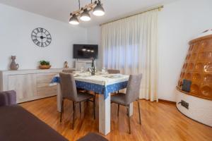 Fotografie z fotogalerie ubytování DolomiApartments - Casa Ornella v destinaci Predazzo
