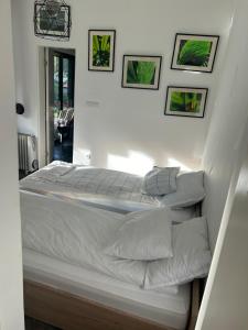 Postel nebo postele na pokoji v ubytování Jarmenovci Glamping Resort