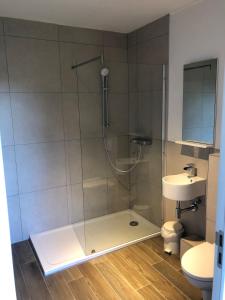 Koupelna v ubytování Gîte Ôfé + 31 fotografií