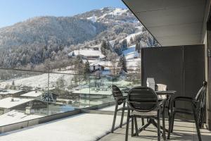 Üldine mäevaade või majutusasutusest AlpenParks Hotel & Apartment Taxacher pildistatud vaade