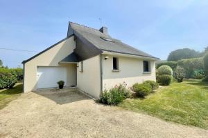 Zdjęcie z galerii obiektu Maison de vacances tout confort 500m des plages w mieście Locmariaquer