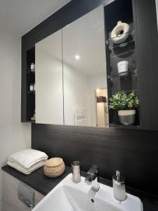 Ένα μπάνιο στο Brand New, modern flat near Wembley Stadium +18 φωτογραφίες