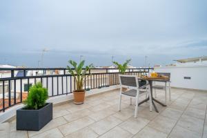 A balcony or terrace at Hostal Menurka