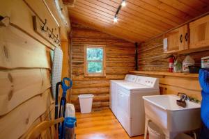 Fotografie z fotogalerie ubytování The Log Cabin v destinaci Stevenson + 16 fotografií